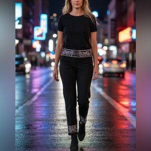 Bisou Bisou Embroidered Pants